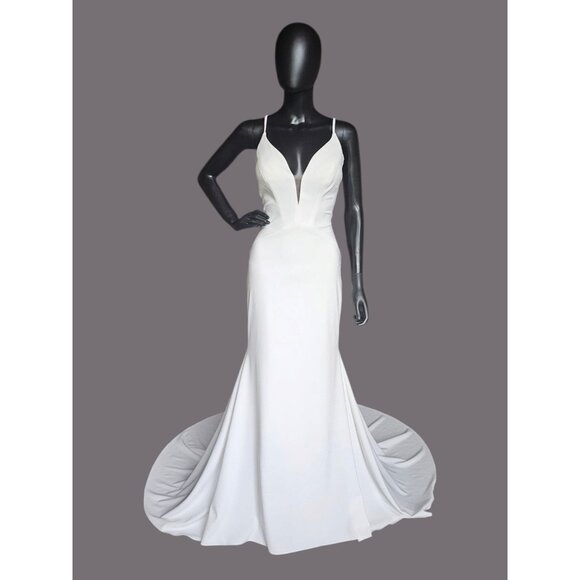 Mori Lee Dresses & Skirts - NWOT Diamond White Crepe Fit / Flare Open Back Plunge Wedding Gown - Mori Lee